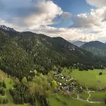 Pod Rozsutcom - Zatkov Dvor Apartman *