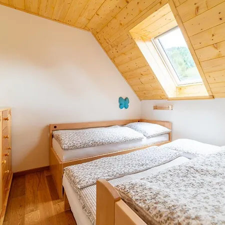 Apartment Pod Rozsutcom - Zatkov Dvor - Prijazd Do Ubytovania Autom S Pohonom 4x4 Terchova
