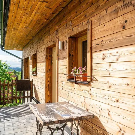 Pod Rozsutcom - Zatkov Dvor Lägenhet *