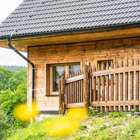 Pod Rozsutcom - Zatkov Dvor - Prijazd Do Ubytovania Autom S Pohonom 4x4 Apartment
