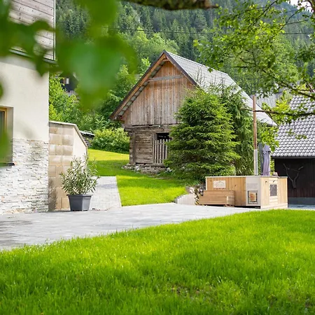 Pod Rozsutcom - Zatkov Dvor Terchová