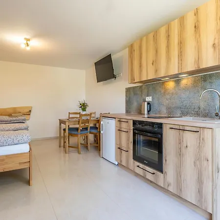 Pod Rozsutcom - Zatkov Dvor Apartman *